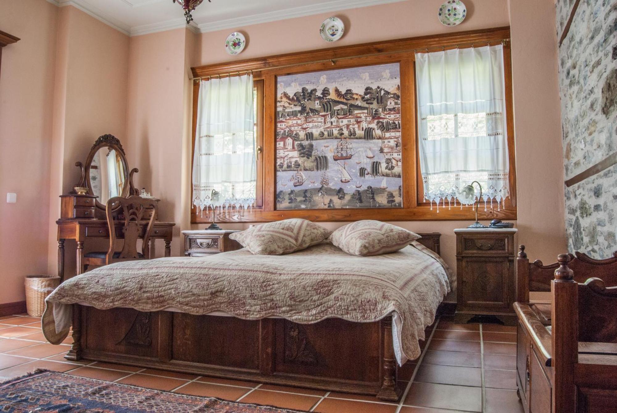 Viraggas Traditional Hotel Vrástama Kamer foto