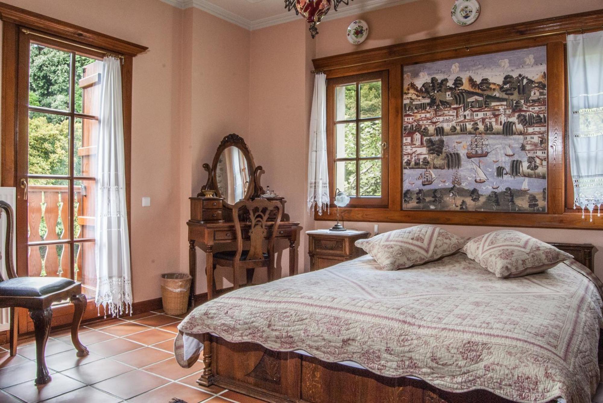Viraggas Traditional Hotel Vrástama Kamer foto