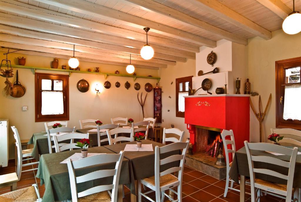 Viraggas Traditional Hotel Vrástama Buitenkant foto